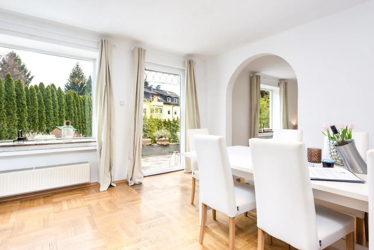 Townhouse Riva, Prime Location In The City Of Salzburg, 1000M2 Backyard Villa 0*, Salzburg Austria
