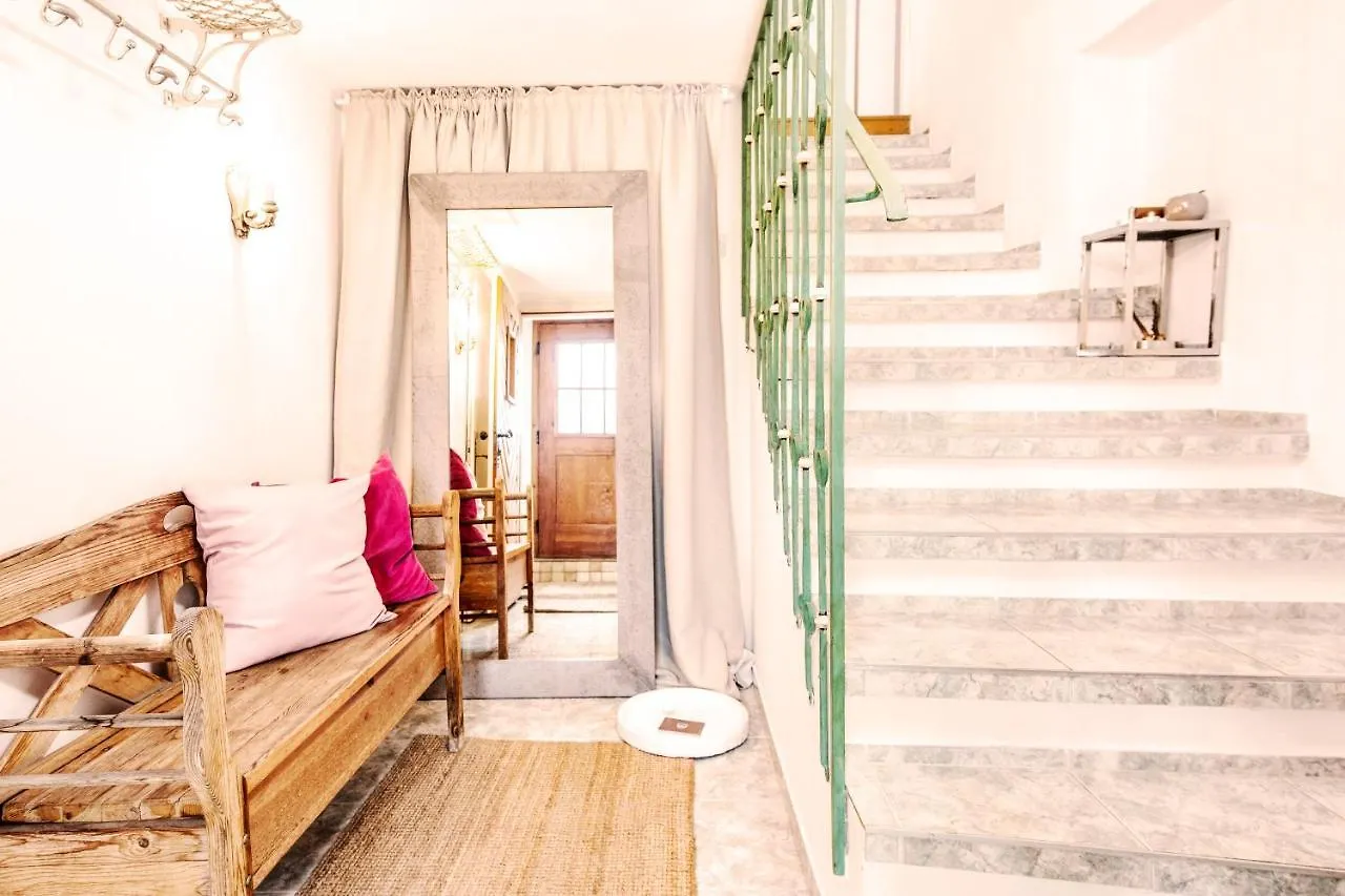 Townhouse Riva, Prime Location In The City Of Salzburg, 1000M2 Backyard Villa